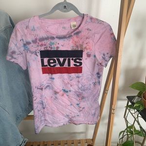 Vintage Levis Tshirt- tie dye